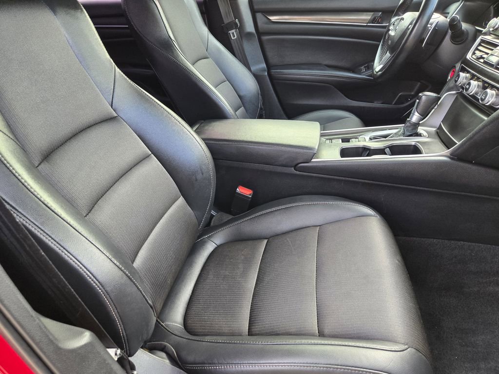 Used 2022 Honda Accord Sport image 12