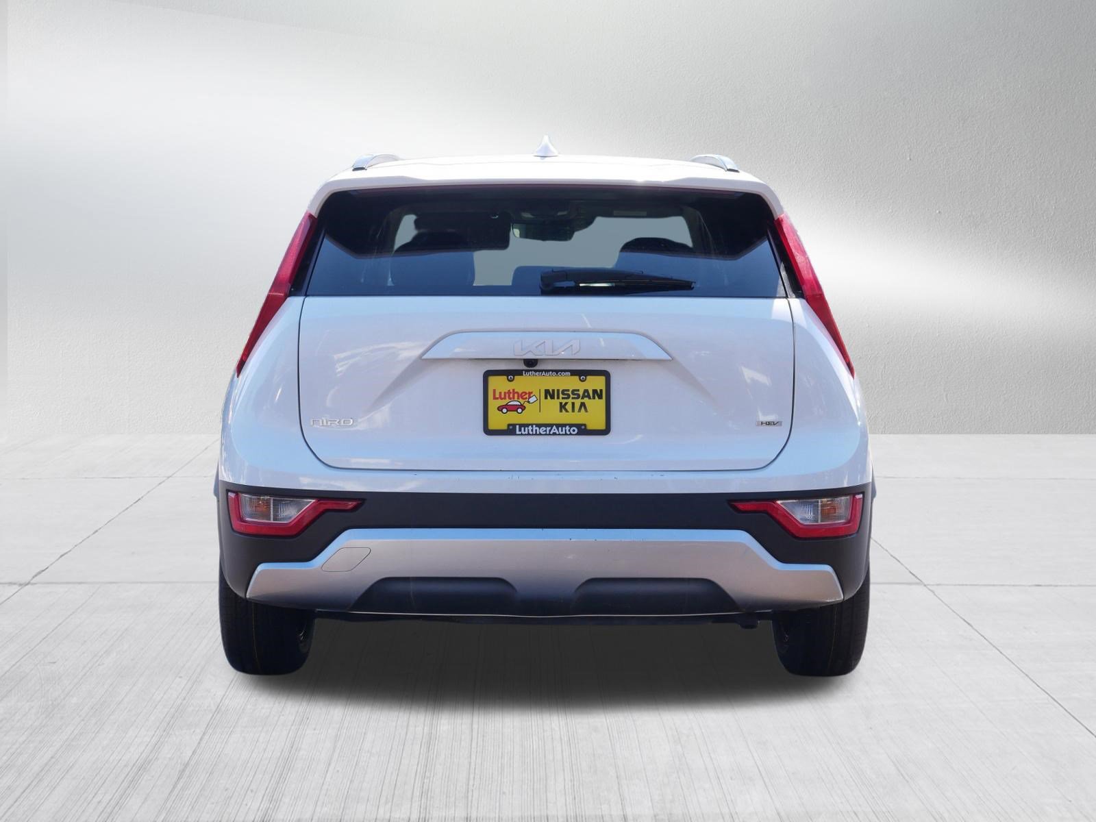 Certified 2023 Kia Niro LX image 6