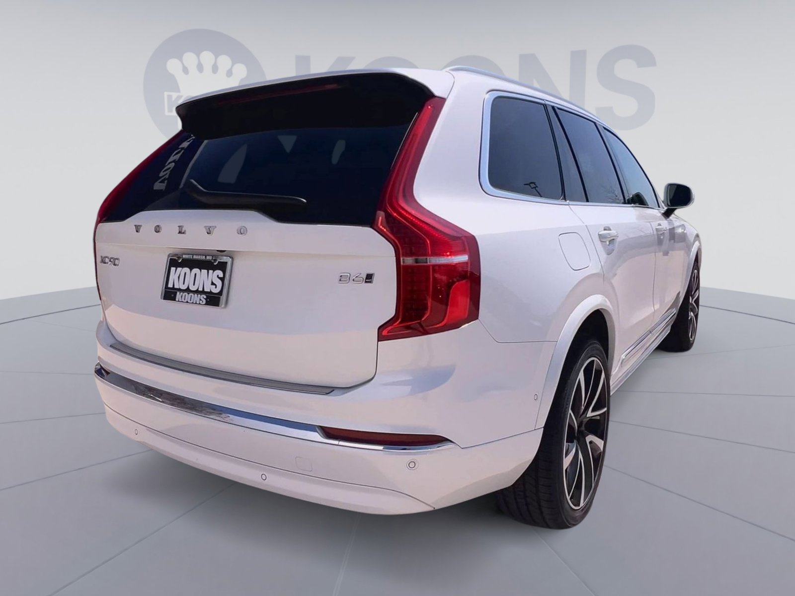 Certified 2023 Volvo XC90 B6 Plus w/ Protection Package Premier AWD/4WD image 11