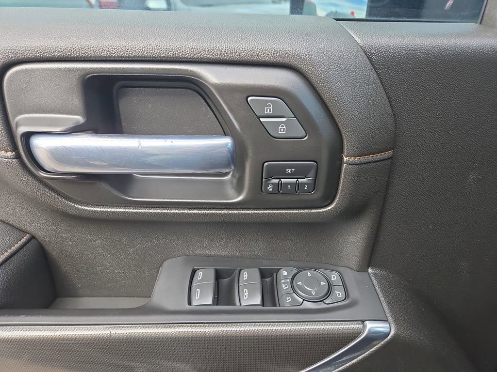 Used 2021 GMC Sierra 2500 AT4 w/ Gooseneck/5TH Wheel Package image 18