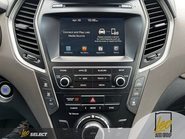 Used 2018 Hyundai Santa Fe SE w/ SE Premium Package 02 FWD image 10