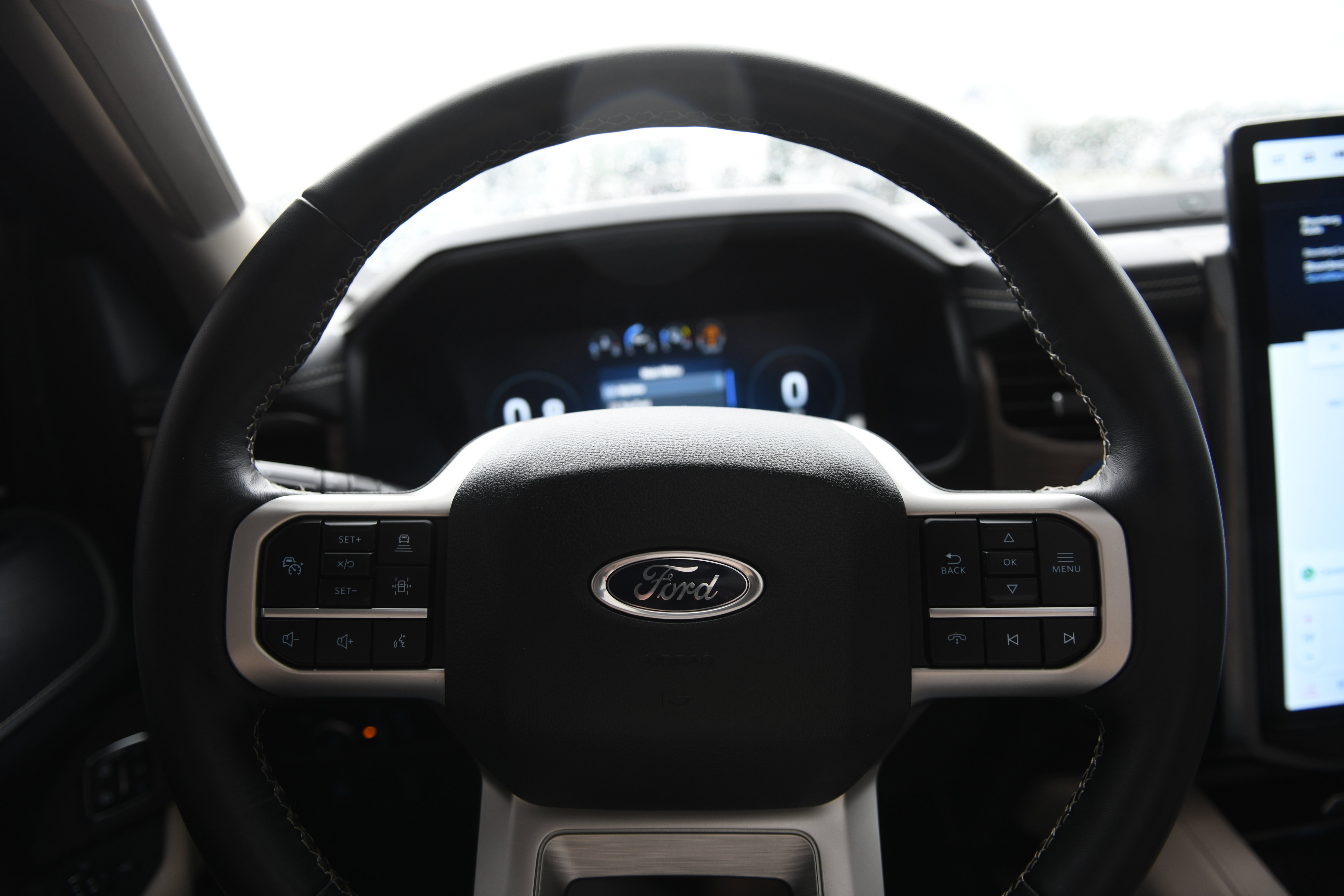 Used 2024 Ford Expedition Max Limited image 27