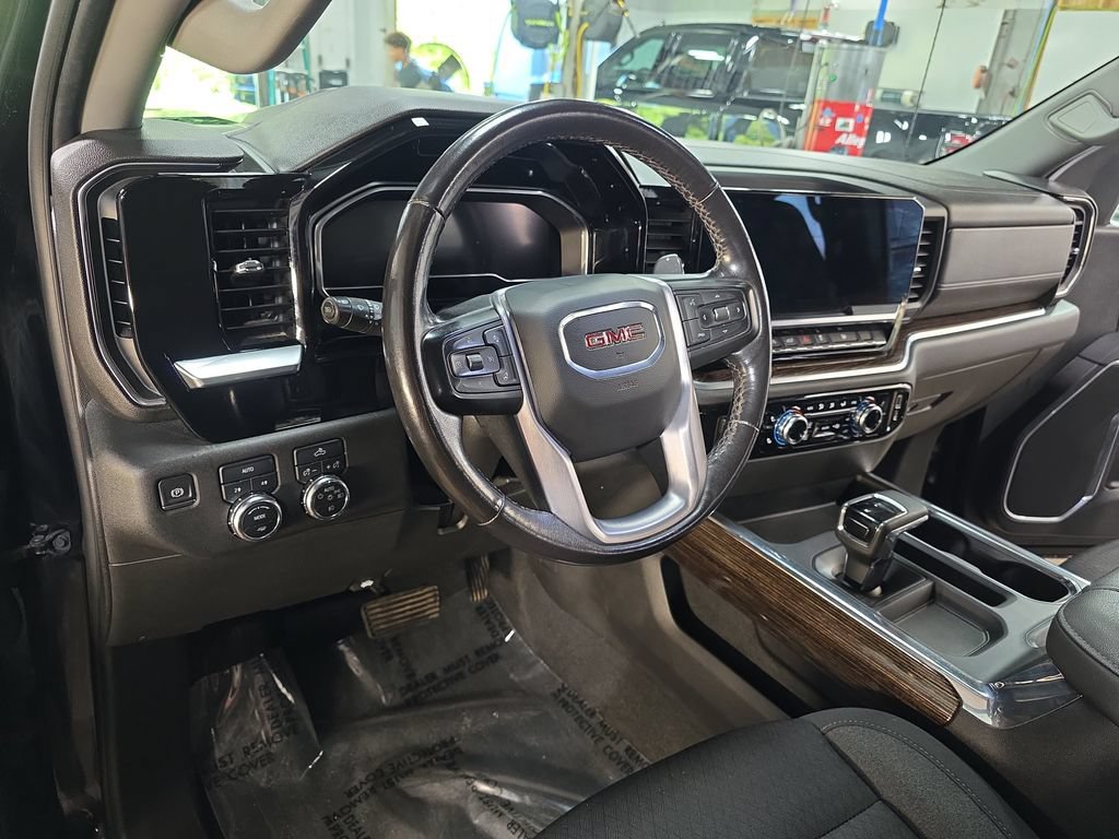Used 2023 GMC Sierra 1500 Elevation w/ LPO, GMC Protection Package AWD/4WD image 15