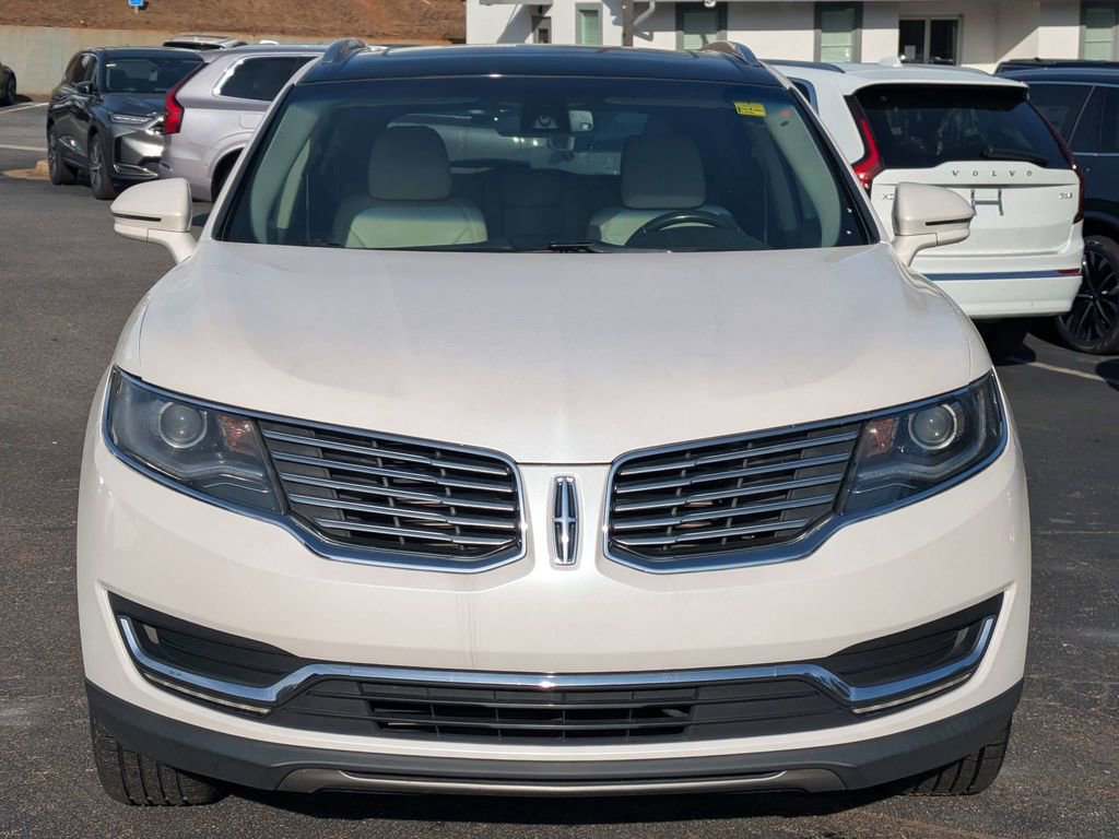 Used 2018 Lincoln MKX Reserve w/ Lincoln MKX Climate Package image 9
