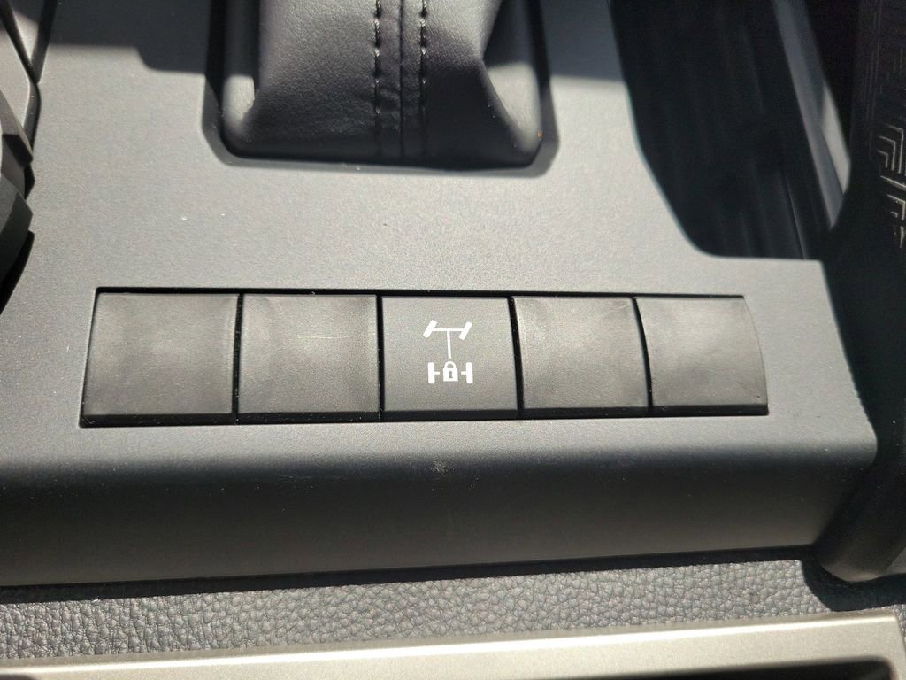 New 2025 Toyota Tacoma TRD Off-Road image 24