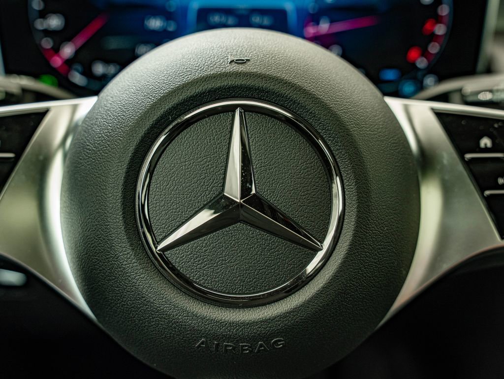 New 2026 Mercedes-Benz GLC 300 4MATIC image 23