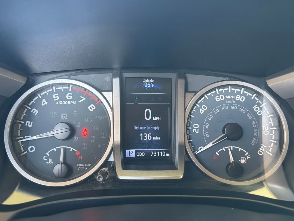 Used 2020 Toyota Tacoma SR5 AWD/4WD image 22