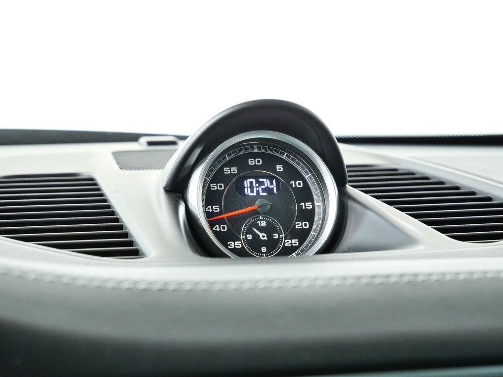 Used 2018 Porsche 911 Carrera GTS RWD image 18