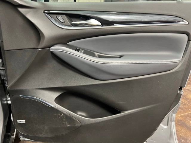 Used 2023 Buick Enclave Essence w/ Experience Buick Package image 30