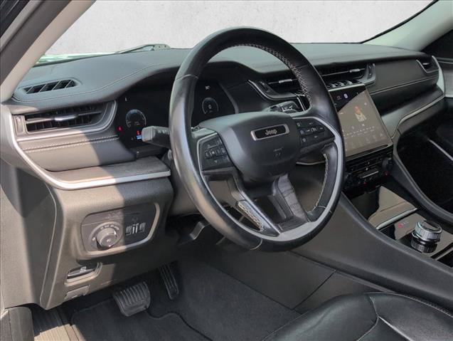 Used 2021 Jeep Grand Cherokee L Limited RWD image 11