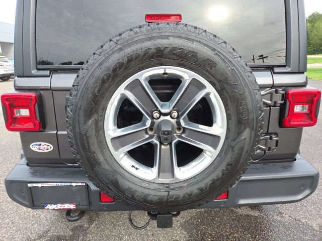 Used 2020 Jeep Wrangler Unlimited Sahara w/ Dual Top Group AWD/4WD image 75