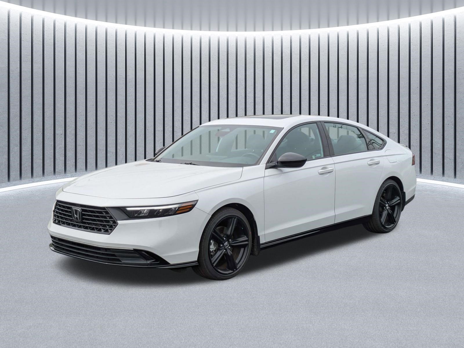 Used 2023 Honda Accord Sport image 11
