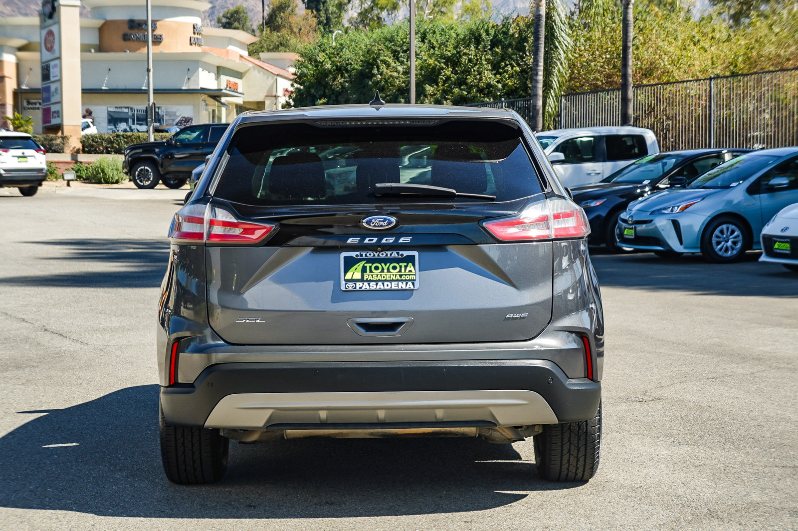 Used 2022 Ford Edge SEL AWD/4WD image 5