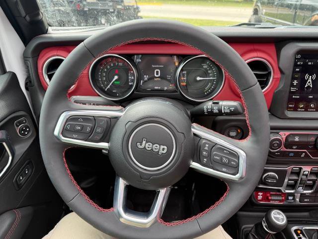 Used 2023 Jeep Wrangler Unlimited Rubicon 4xe image 22