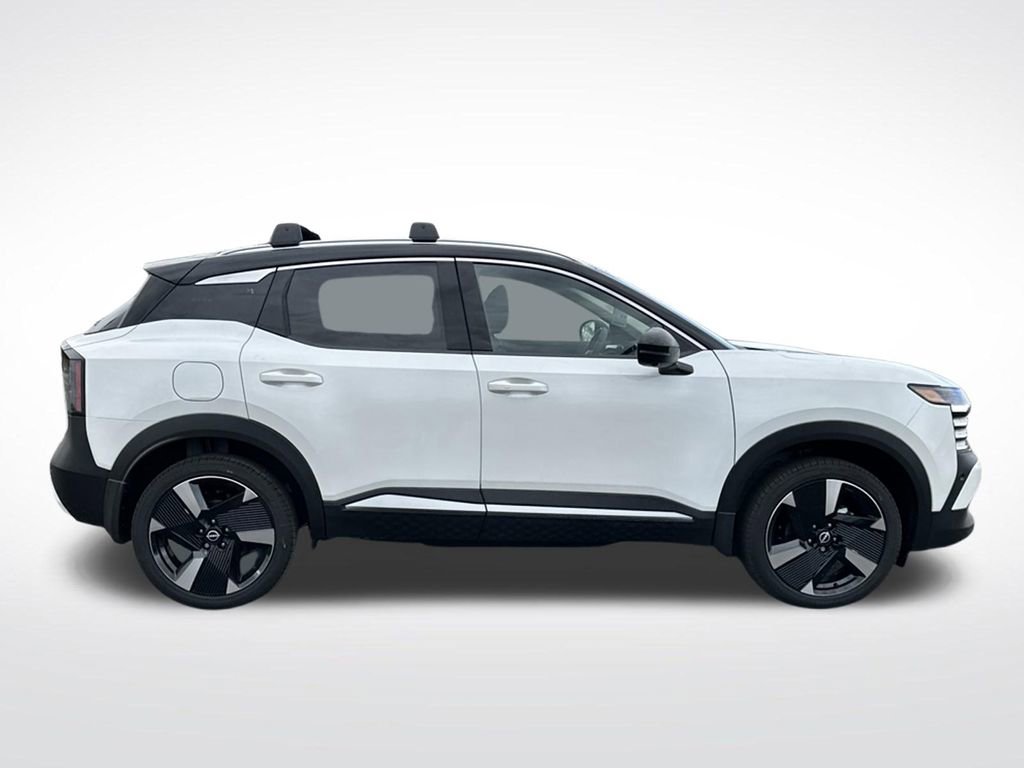 New 2026 Nissan Kicks SR w/ Illumination Package AWD/4WD image 6