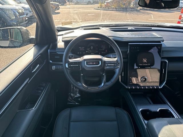 Used 2024 GMC Acadia AT4 w/ Luxury Package AWD/4WD image 12