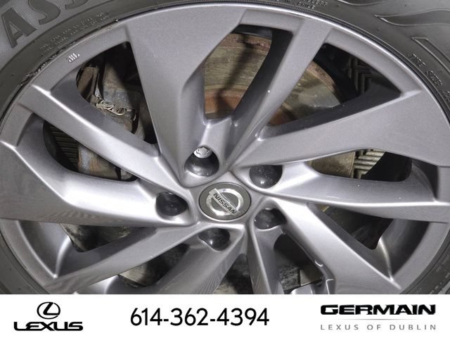 Used 2016 Nissan Rogue SL w/ SL Premium Package AWD/4WD image 12