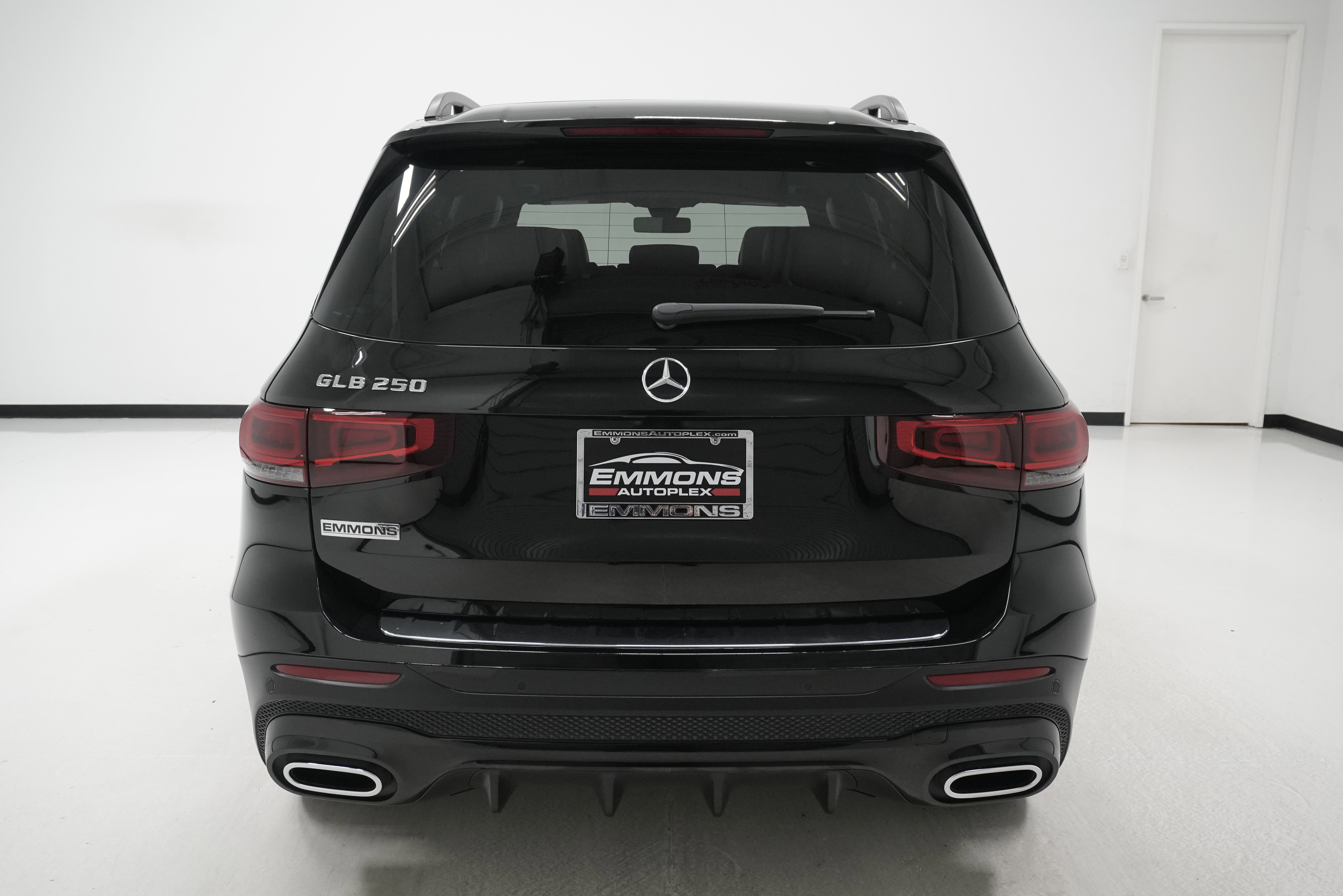 Used 2022 Mercedes-Benz GLB 250 image 5