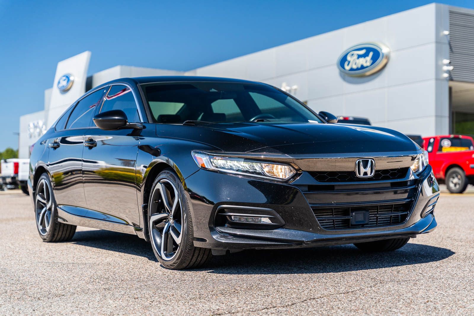 Used 2020 Honda Accord Sport image 1