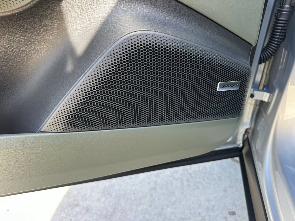Used 2026 Porsche Macan Electric RWD image 22