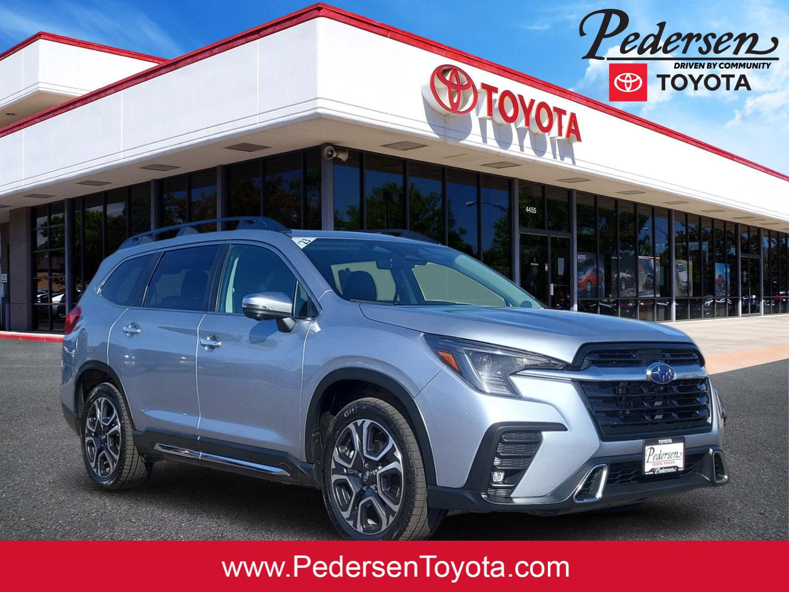 Used 2023 Subaru Ascent Touring