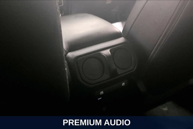 Used 2021 Jeep Wrangler Unlimited Sahara w/ Cold Weather Group AWD/4WD image 13