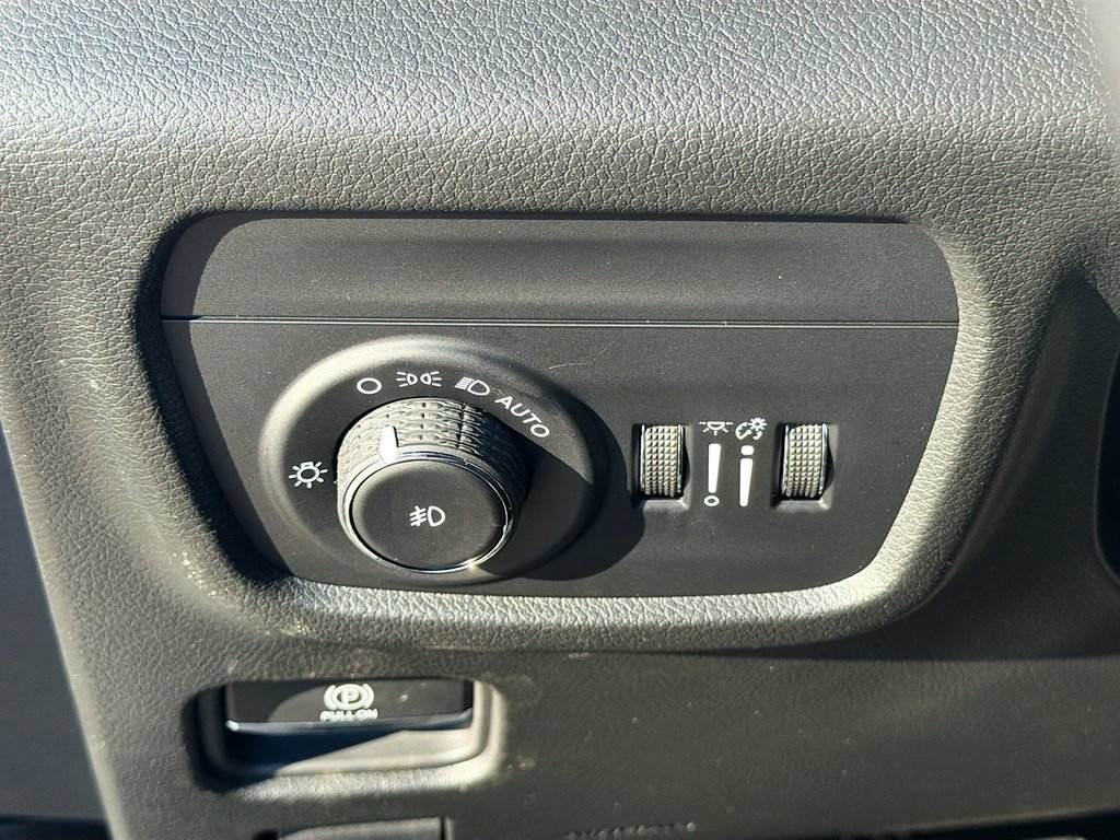New 2026 Jeep Grand Cherokee Limited AWD/4WD image 34