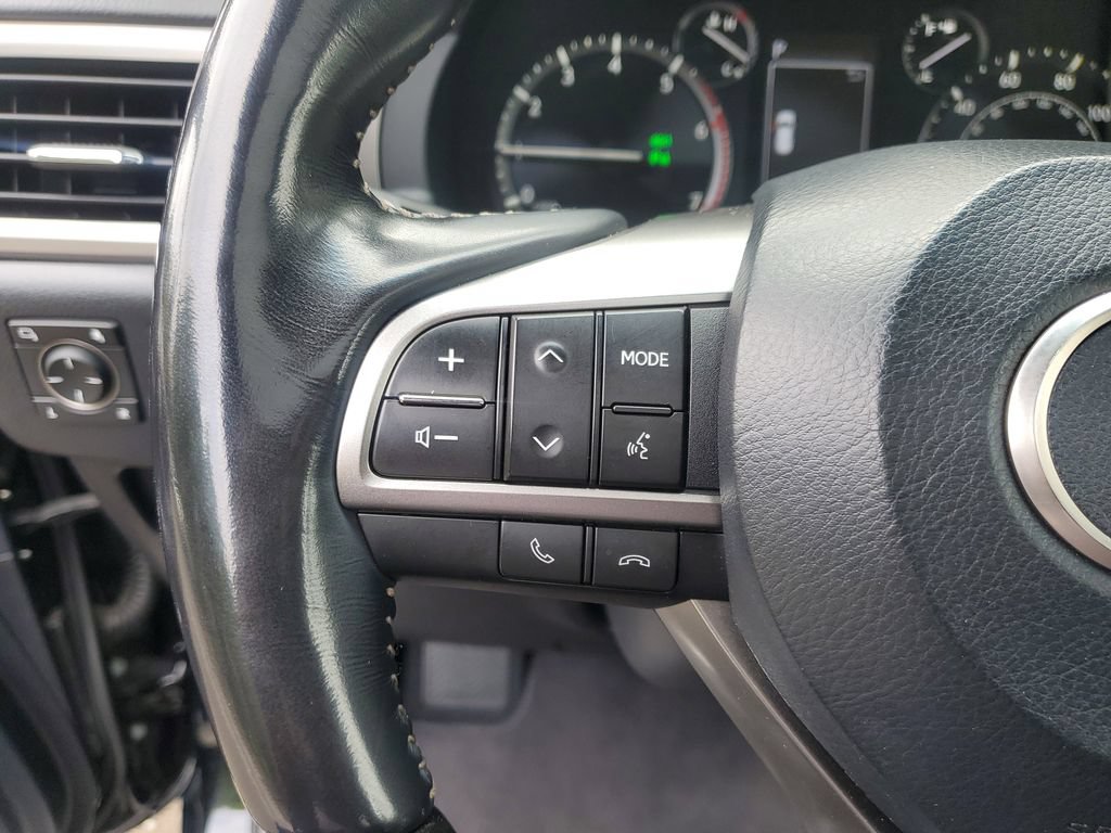 Used 2023 Lexus GX 460 Luxury w/ Accessory Package AWD/4WD image 22
