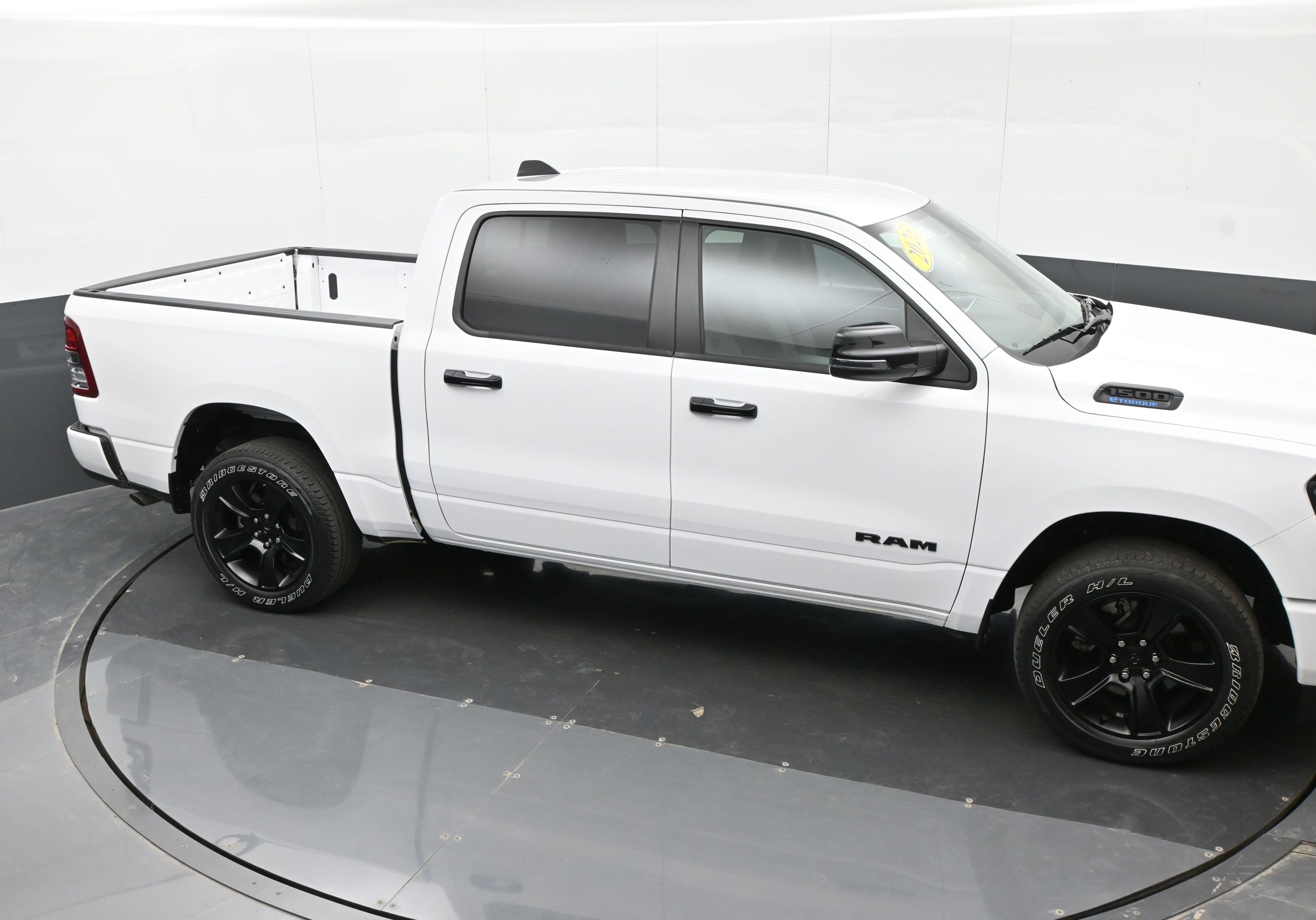 Used 2023 RAM 1500 Big Horn AWD/4WD image 32