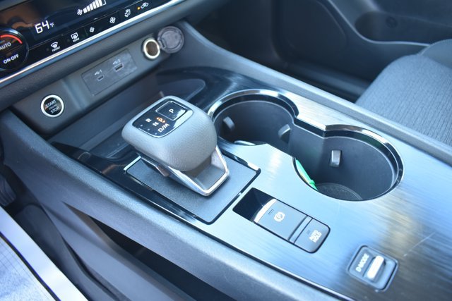 Used 2023 Nissan Rogue SV FWD image 27