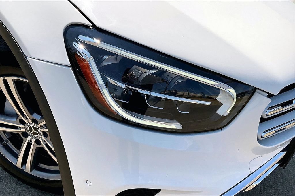 Used 2022 Mercedes-Benz GLC 300 image 27