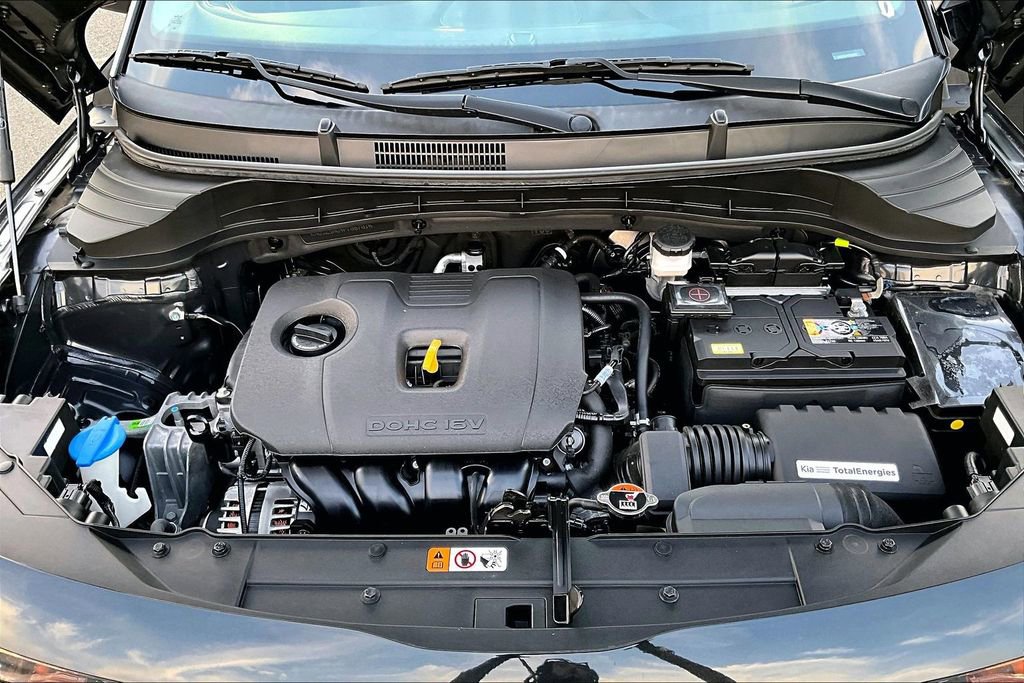 Used 2023 Kia Soul LX w/ LX Technology Package FWD image 21