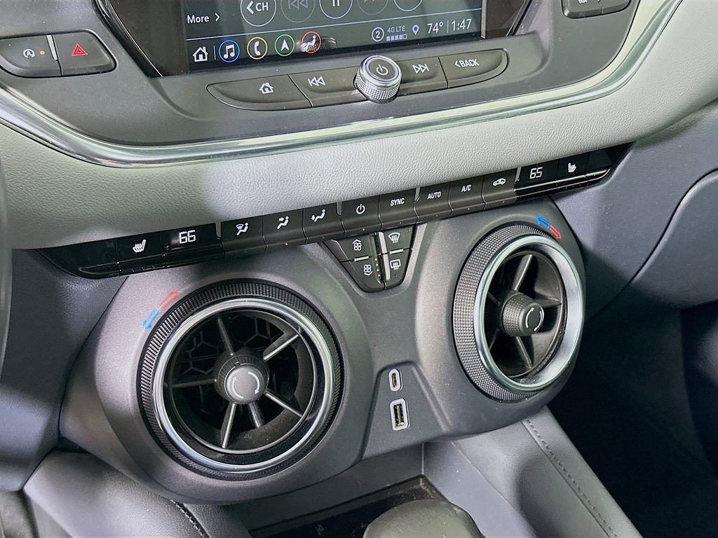 Used 2022 Chevrolet Blazer LT w/ Sound & Technology Package image 14