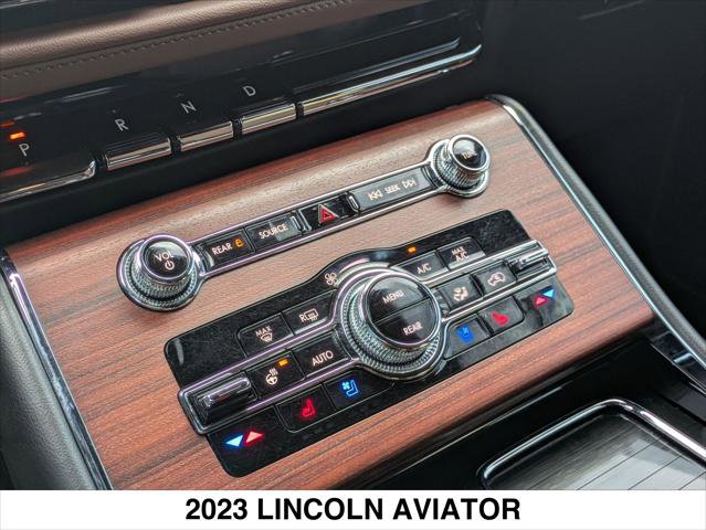 Used 2023 Lincoln Aviator Reserve w/ Equipment Group 201A image 19