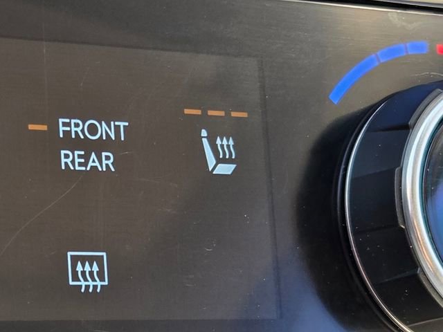 Used 2025 Hyundai Santa Fe SEL FWD image 25