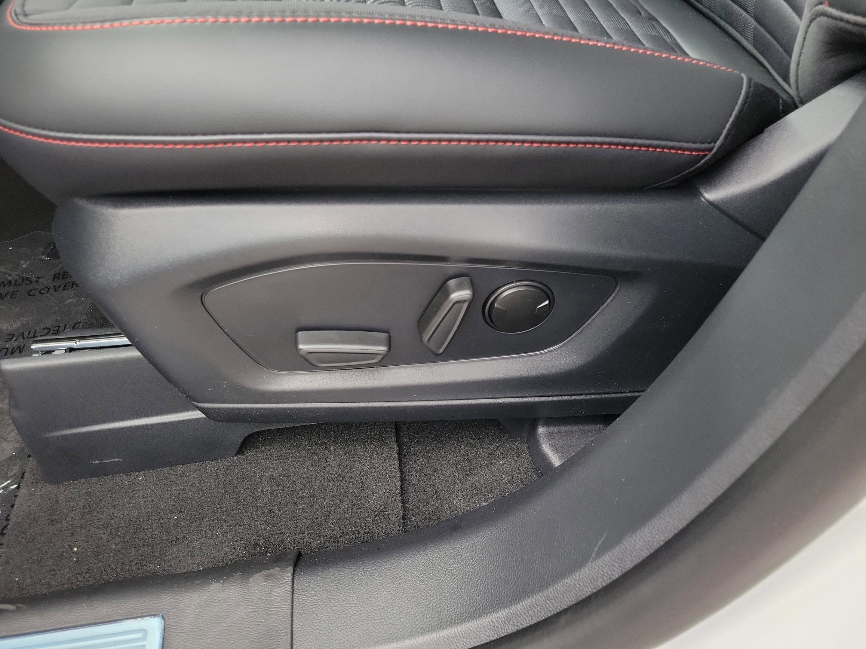 New 2026 Ford Explorer ST-Line RWD image 10