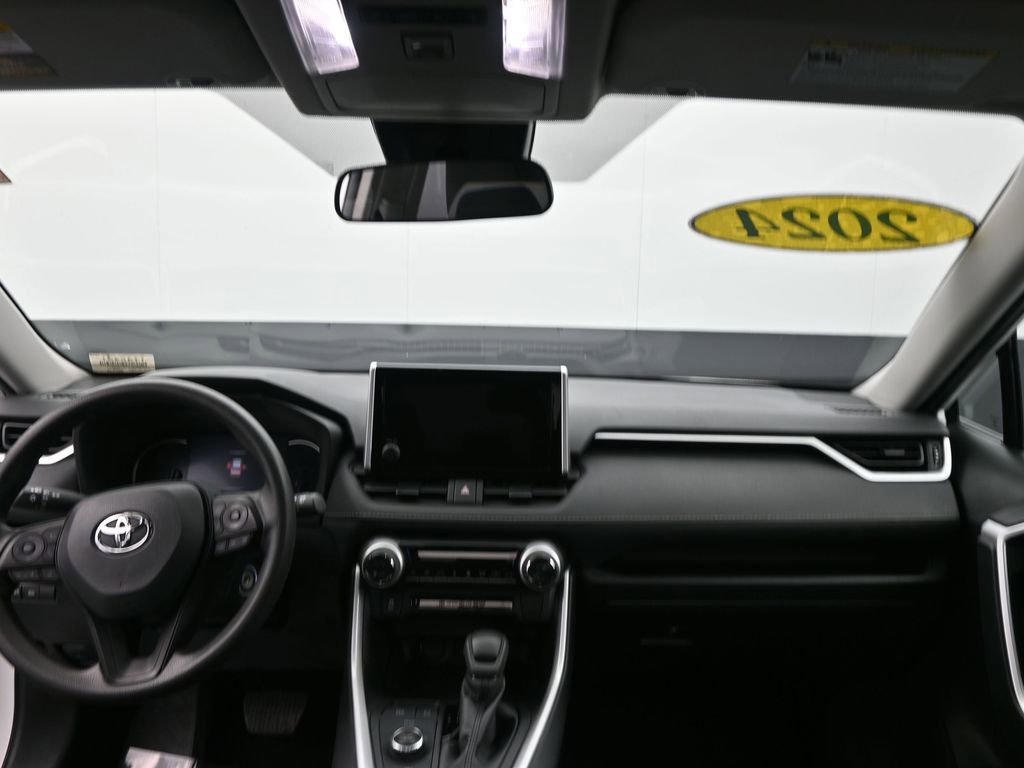Used 2024 Toyota RAV4 LE image 14