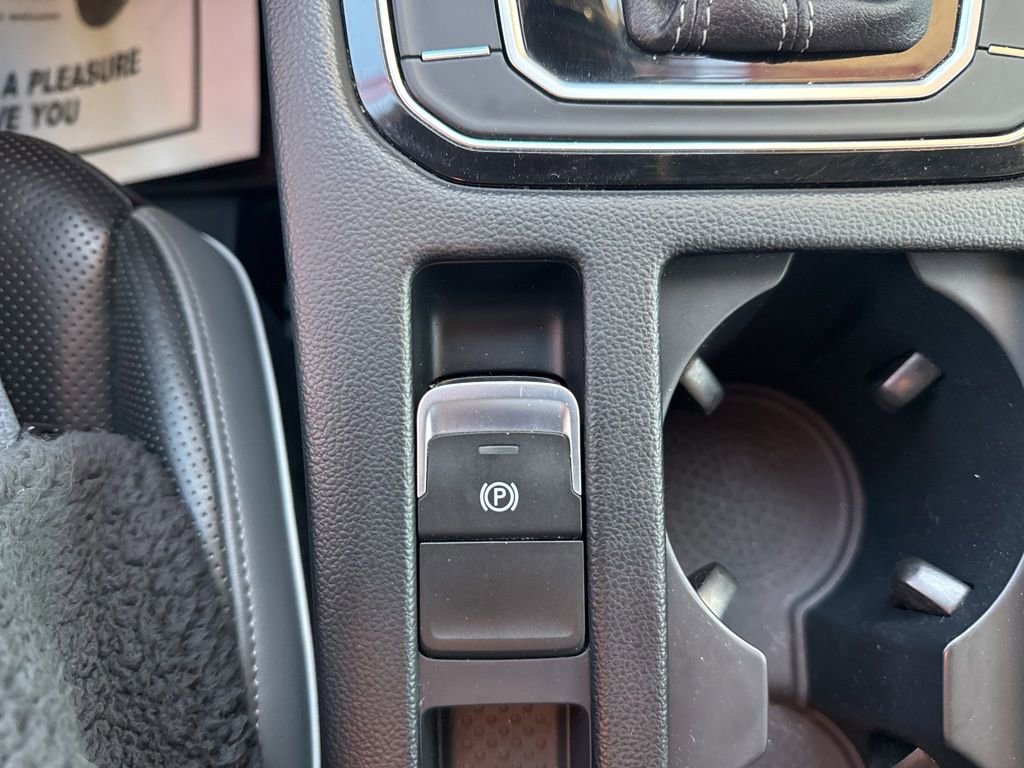 Used 2021 Volkswagen Arteon SEL Premium image 21