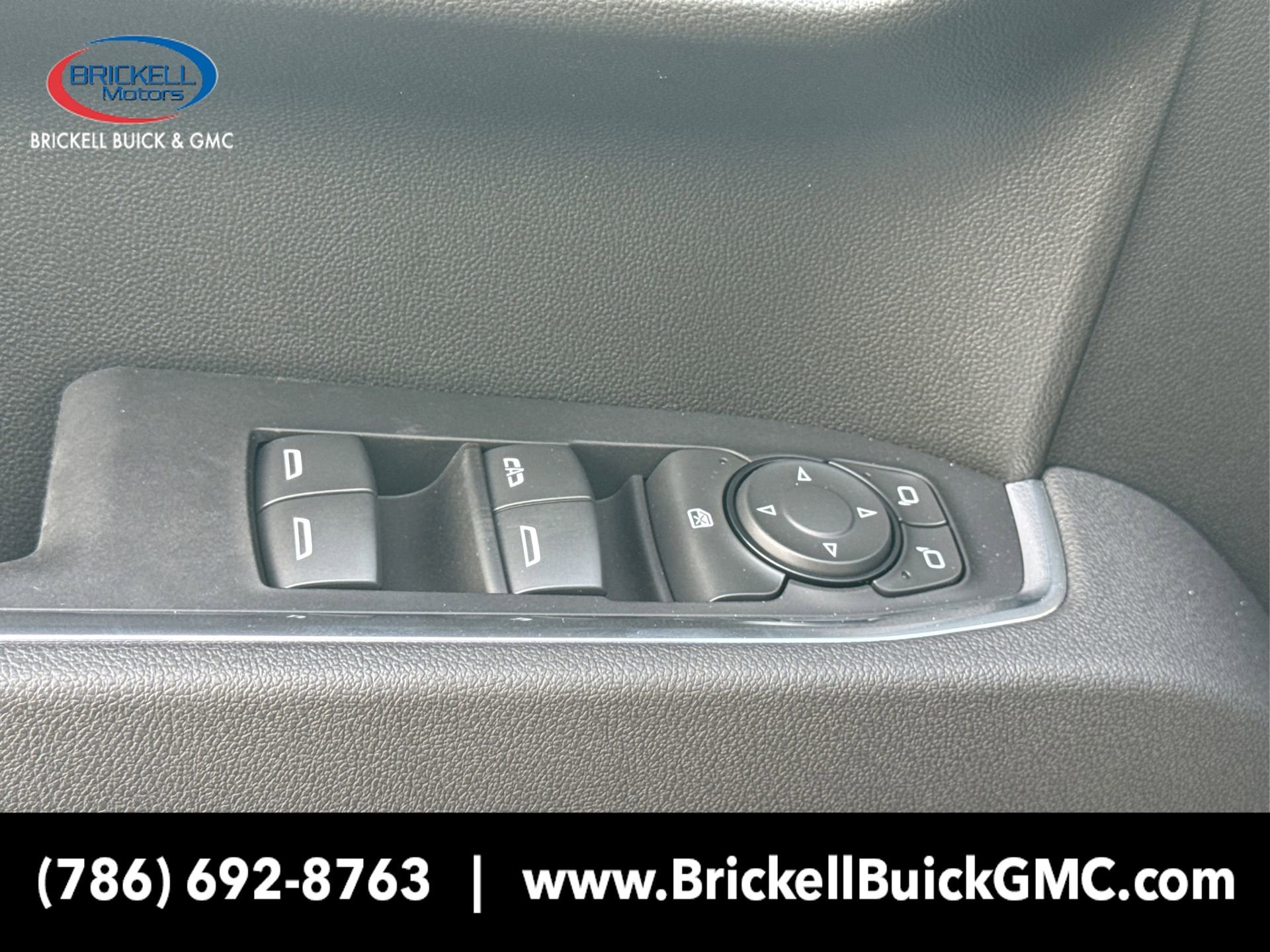 New 2025 GMC Sierra 1500 Elevation image 34