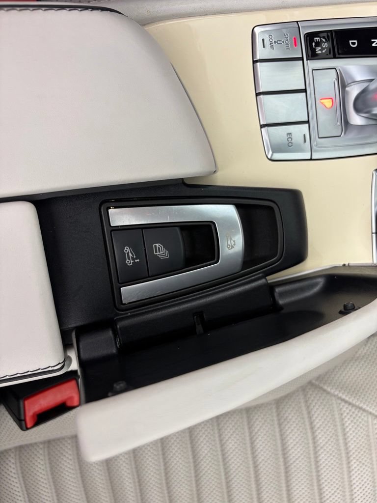 Used 2014 Mercedes-Benz SL 550 image 28