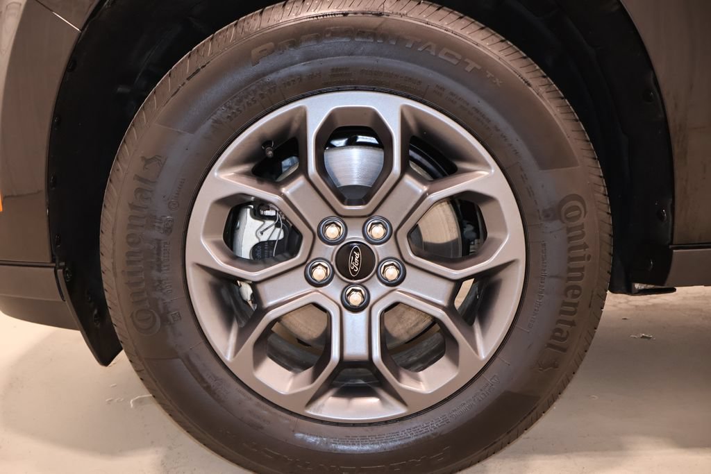 Certified 2025 Ford Maverick XLT w/ XLT Luxury Package AWD/4WD image 41