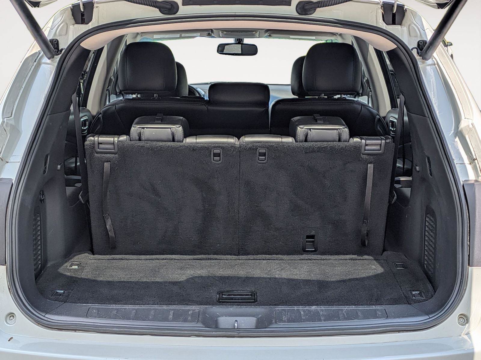 Used 2015 Nissan Pathfinder SL w/ SL Tech Package FWD image 46