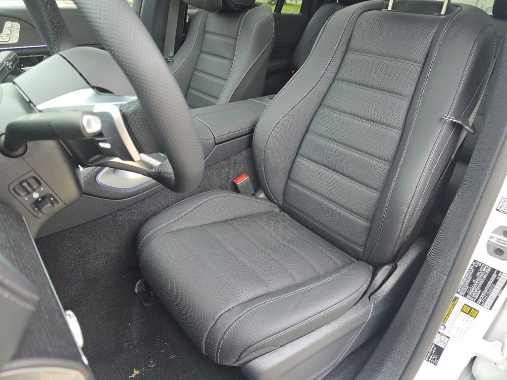 New 2026 Mercedes-Benz GLS 450 4MATIC image 24