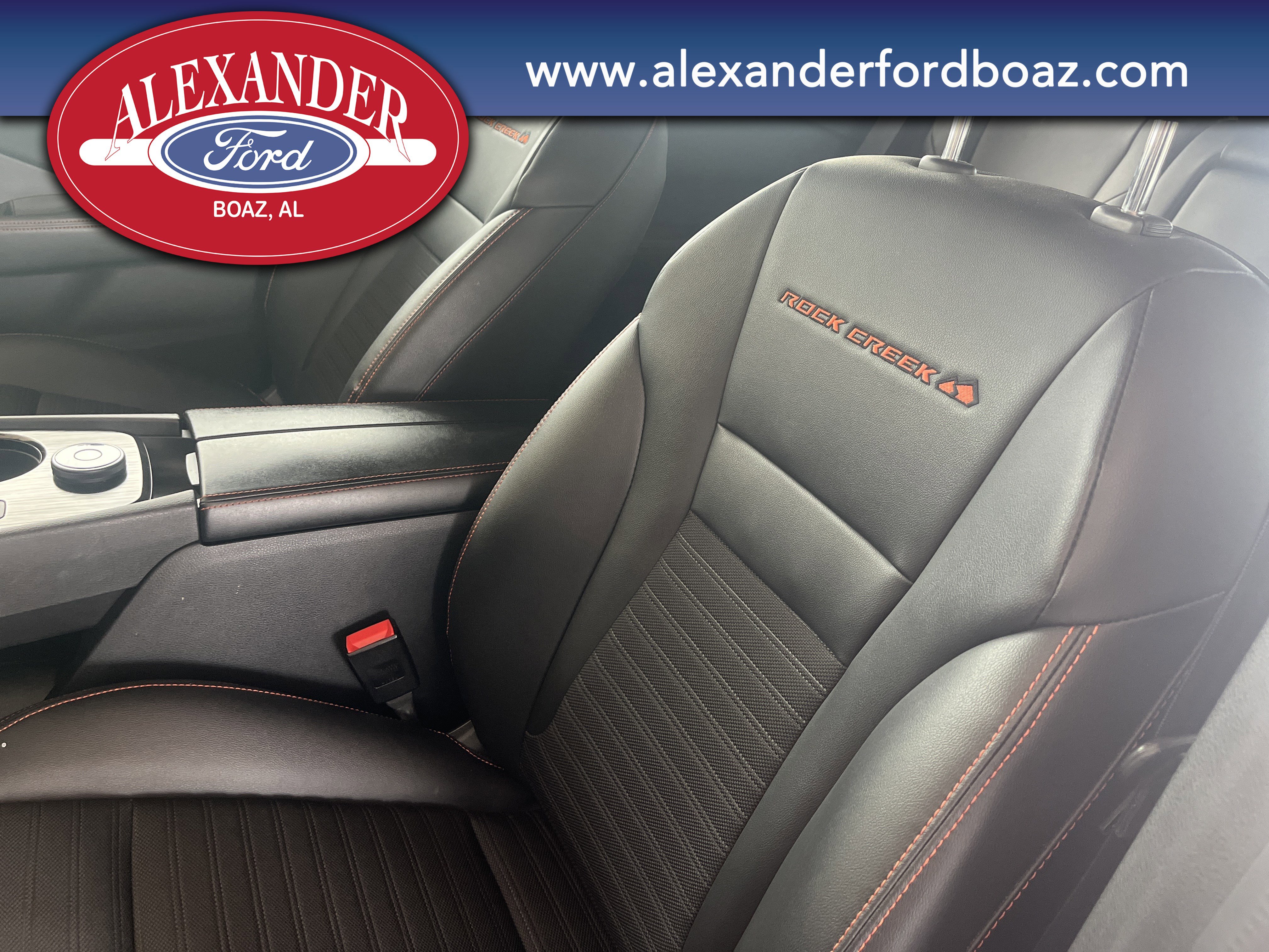 Used 2025 Nissan Rogue SV image 11