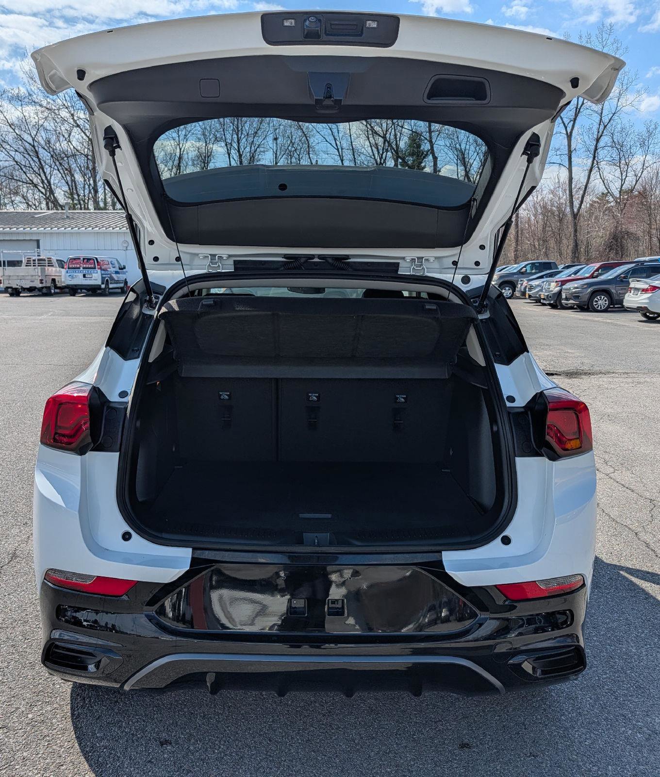 Certified 2024 Buick Encore GX Sport Touring w/ Advanced Technology Package AWD/4WD image 11