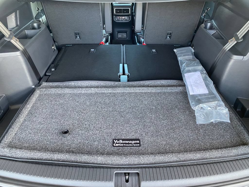 New 2026 Volkswagen Atlas SE FWD image 11