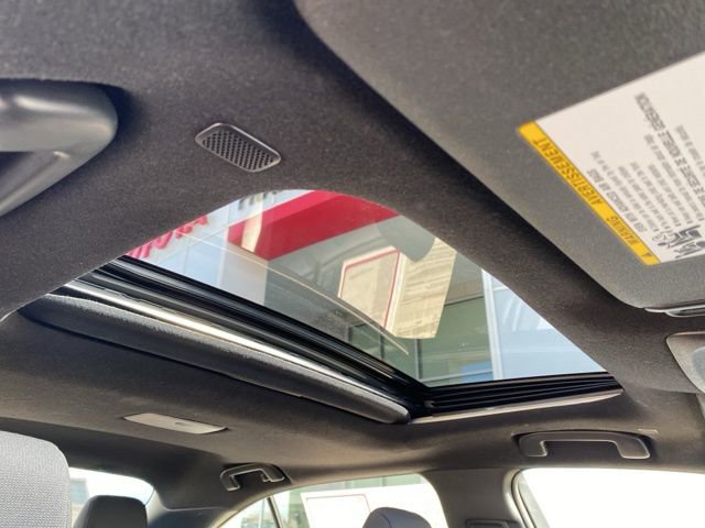 Certified 2024 Toyota Corolla SE w/ SE Package image 17