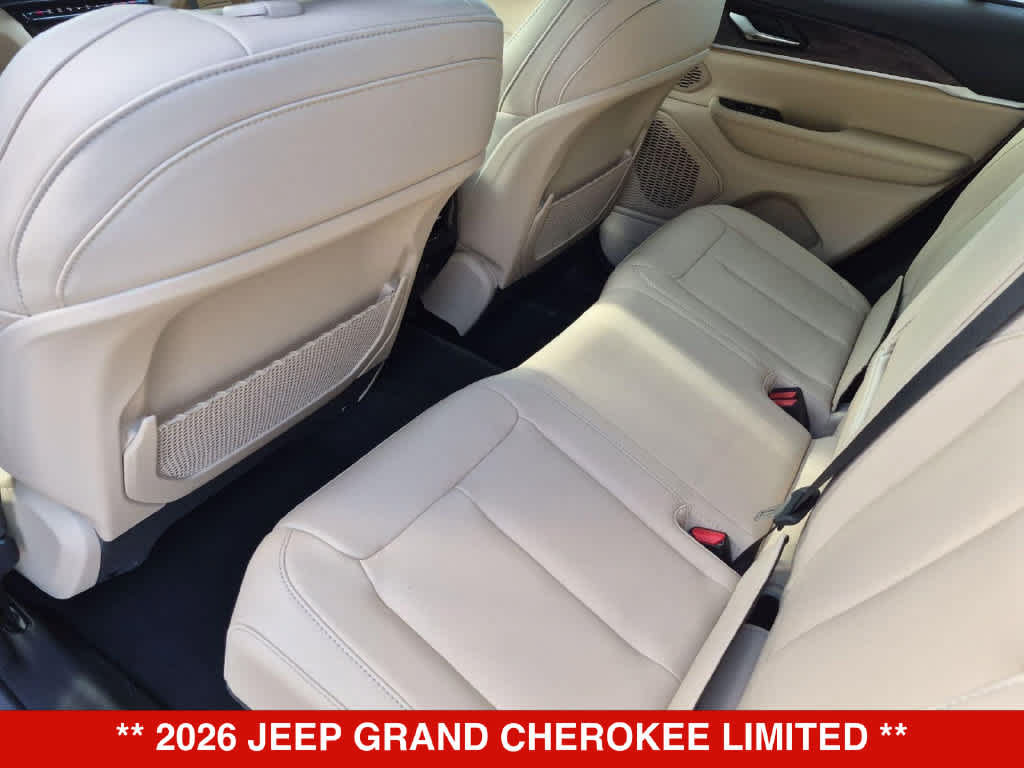 New 2026 Jeep Grand Cherokee Limited w/ Limited Altitude Package AWD/4WD image 18