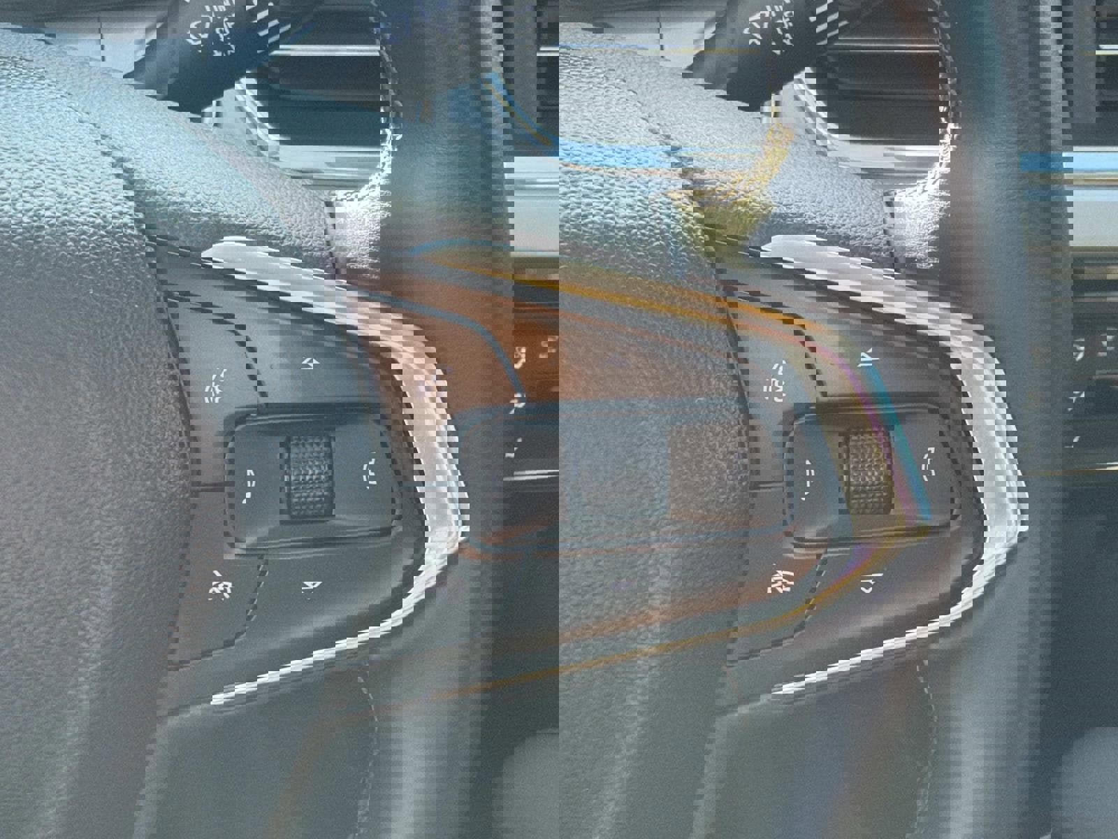 Certified 2025 Chevrolet Trax LT w/ Driver Confidence Package image 7