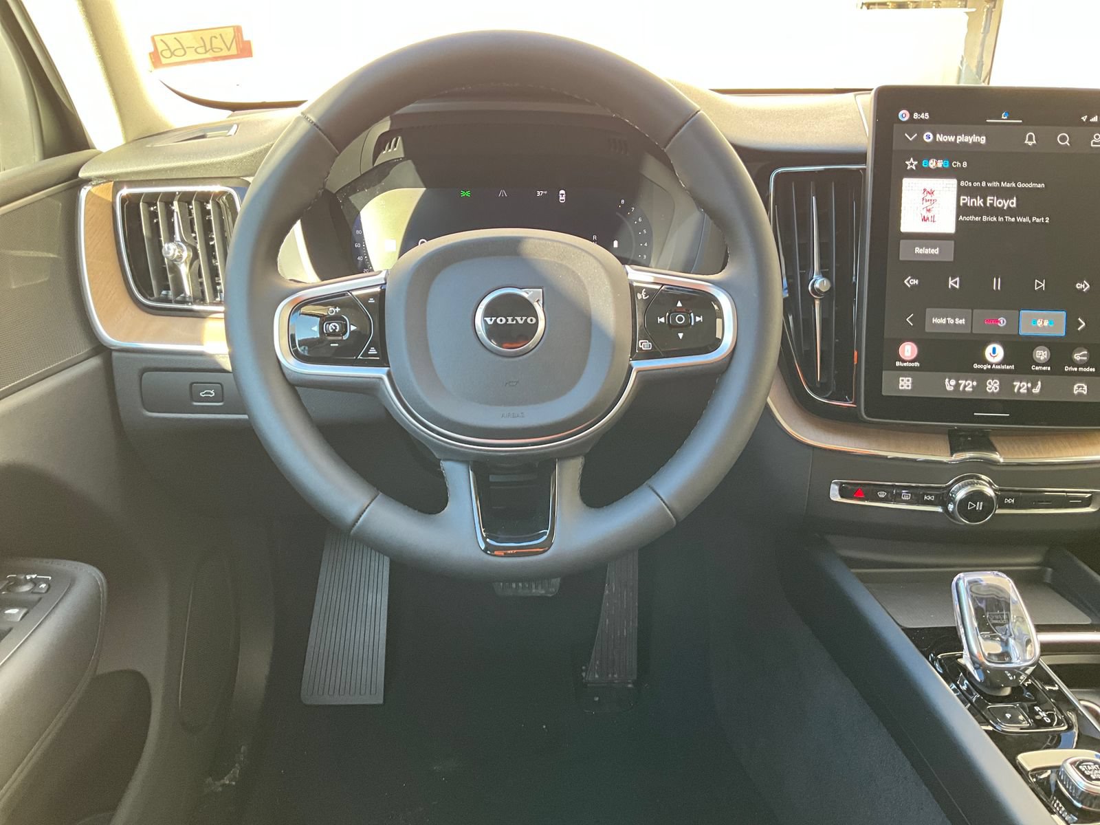 New 2026 Volvo XC60 B5 Plus w/ Protection Package Premier AWD/4WD image 14